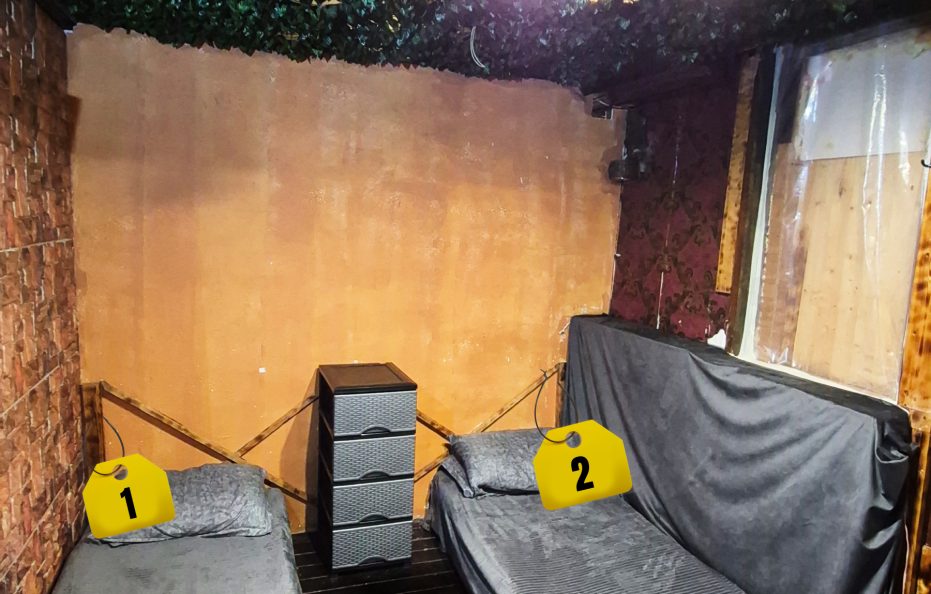 Share Room 1